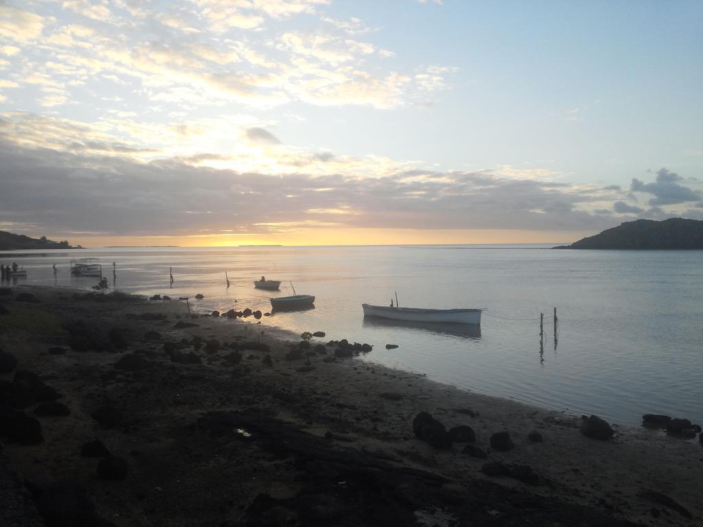 Le Pandanus Hotel Rodrigues Island Exterior photo